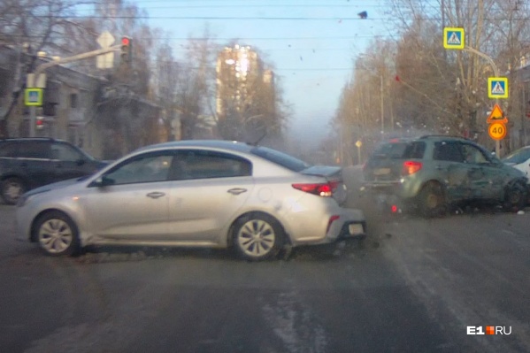 ДТП произошло сегодня утром ДТП произошло сегодня утром 