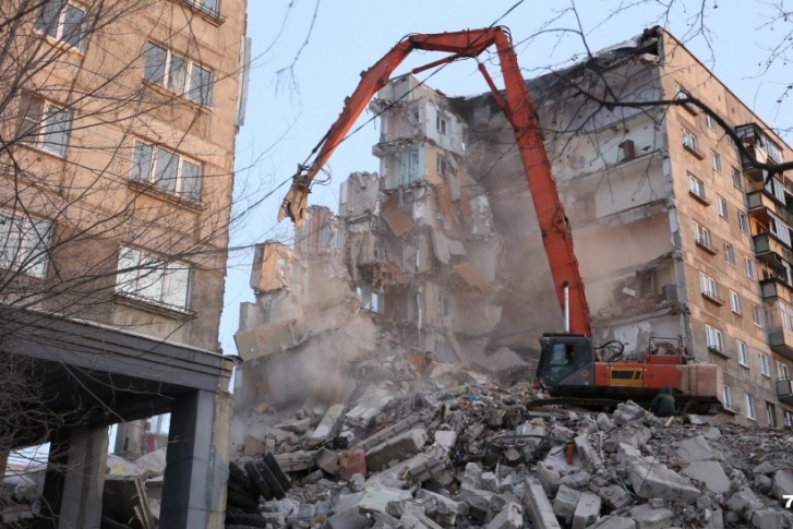 Многие жители Магнитогорска говорили нам совсем другое, высказывая обратное результатам ВЦИОМ мнение Многие жители Магнитогорска говорили нам совсем другое, высказывая обратное результатам ВЦИОМ мнение