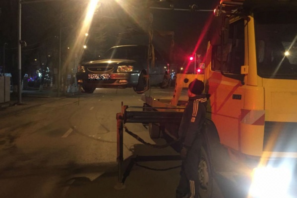 Водитель этого авто решил, что сможет скрыться от полиции. Но что-то пошло не так. Теперь «железный конь» ждет своего хозяина на штрафстоянке Водитель этого авто решил, что сможет скрыться от полиции. Но что-то пошло не так. Теперь «железный конь» ждет своего хозяина на штрафстоянке