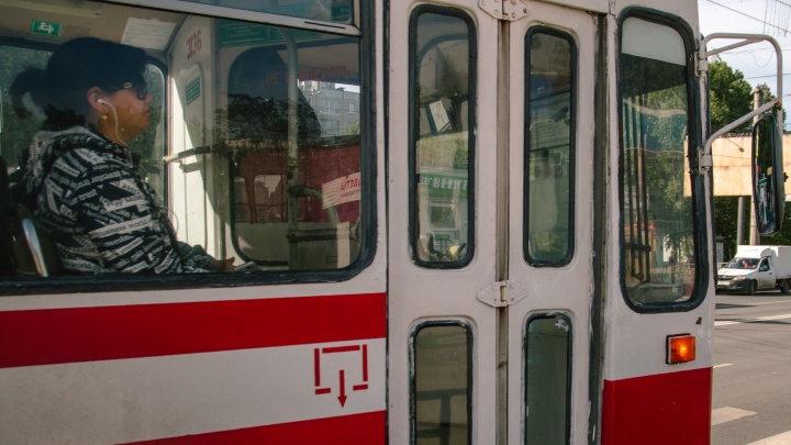 Из-за аварии на Масленникова в Самаре изменили схемы движения троллейбусов