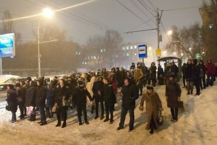 Блогер Кабзон прогнозирует коллапс из-за отмены электротранспорта Блогер Кабзон прогнозирует коллапс из-за отмены электротранспорта