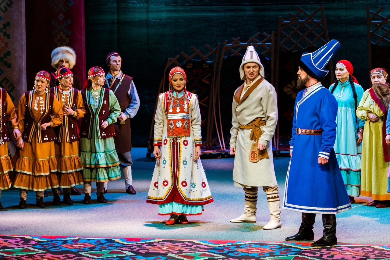 Яркая, музыкальная романтическая драма, дающая представление о башкирских традициях и свадебных обрядах