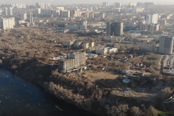Самара уже пестрит многоэтажными зданиями Самара уже пестрит многоэтажными зданиями