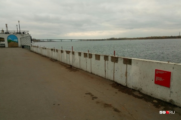 В выходные городские власти полностью демонтировали надпись В выходные городские власти полностью демонтировали надпись