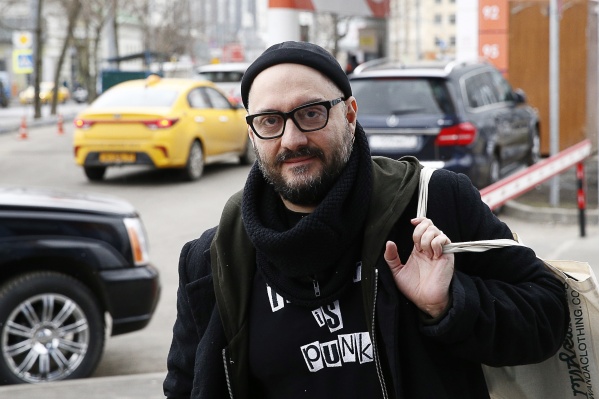 Серебренников займется экранизацией романа писателя из Екатеринбурга Серебренников займется экранизацией романа писателя из Екатеринбурга