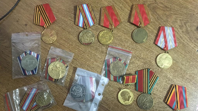 Волгоградскому коллекционеру грозит уголовное наказание за покупку в интернете 11 медалей