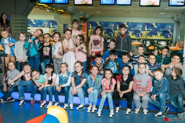 «Квантум» и «Аполло24» предлагают три вида билетов, в которые входят развлечения на любой вкус, угощения, а также подарки «Квантум» и «Аполло24» предлагают три вида билетов, в которые входят развлечения на любой вкус, угощения, а также подарки