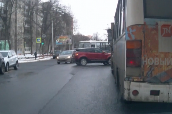 Что хотела сделать женщина, так никто и не понял Что хотела сделать женщина, так никто и не понял