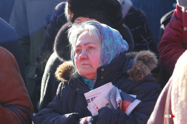 Самарцы неоднократно <a href="https://63.ru/text/gorod/65419331/" target="_blank" class="_">выходили на митинги</a>, прося не повышать пенсионный возраст, но безуспешно Самарцы неоднократно <a href="https://63.ru/text/gorod/65419331/" target="_blank" class="_">выходили на митинги</a>, прося не повышать пенсионный возраст, но безуспешно