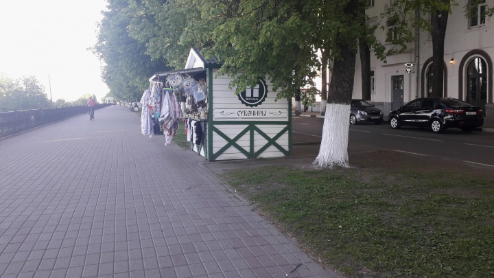 «Это небезопасно»: урбанист отчитал власти Ярославля за благоустройство Волжской набережной