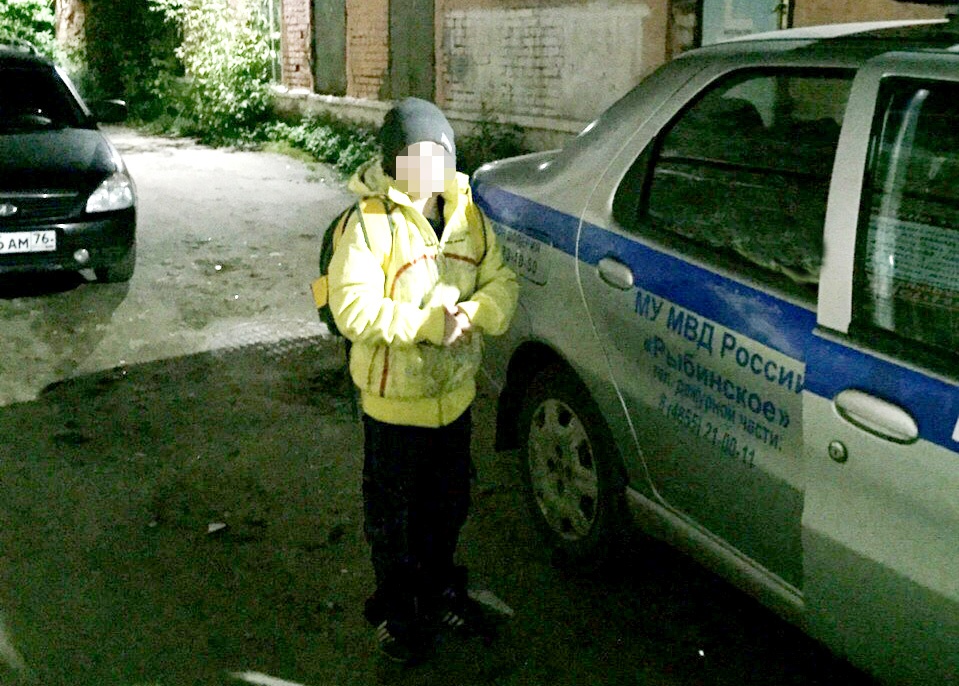 Мальчик не хочет возвращаться домой Мальчик не хочет возвращаться домой