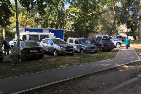 Владельцы машин через суд добились возмещения ущерба Владельцы машин через суд добились возмещения ущерба
