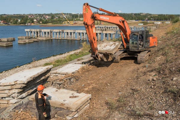 Новый мост должен быть построен к 2021 году Новый мост должен быть построен к 2021 году