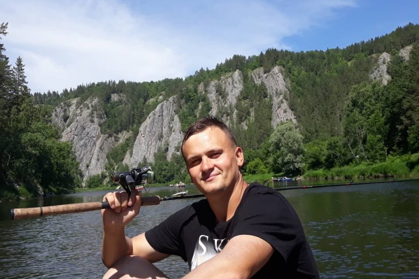 Сергей принимал антидепрессанты во время отпуска, а потом стал вести себя неадекватно Сергей принимал антидепрессанты во время отпуска, а потом стал вести себя неадекватно