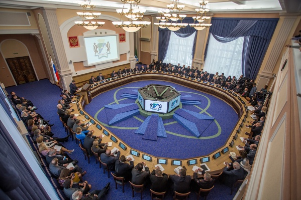 На сессии Совета депутатов Новосибирска На сессии Совета депутатов Новосибирска