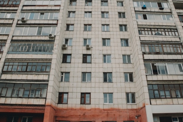 Преступники ездили по городам, воровали из квартир деньги и ювелирные украшения Преступники ездили по городам, воровали из квартир деньги и ювелирные украшения
