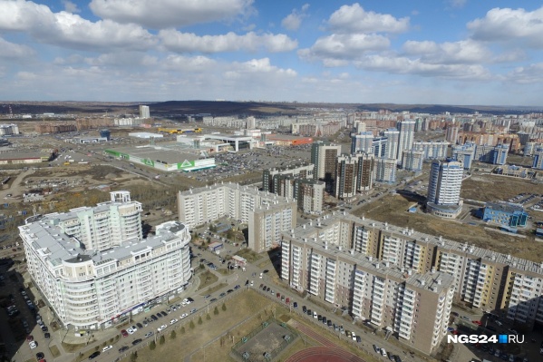 Год назад переплата по кредиту на 15 лет за квартиру стоимостью 2,9 млн составляла 2,7 млн рублей, сегодня — на миллион меньше Год назад переплата по кредиту на 15 лет за квартиру стоимостью 2,9 млн составляла 2,7 млн рублей, сегодня — на миллион меньше