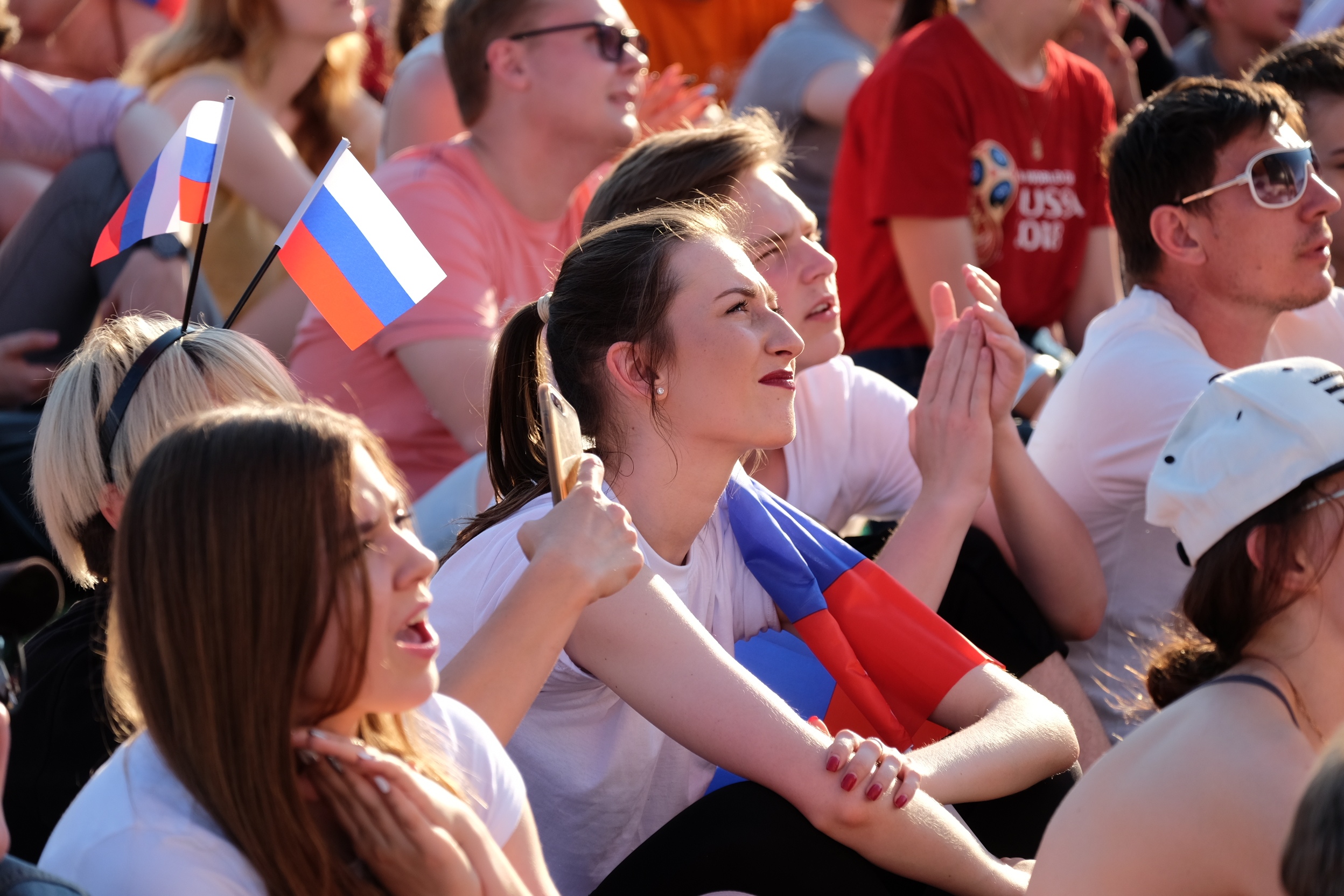 Каждый надеялся, что российские футболисты смогут забить гол Каждый надеялся, что российские футболисты смогут забить гол