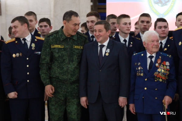 Эксперт считает, что арест генерала — следствие разборок с переизбираемым губернатором Эксперт считает, что арест генерала — следствие разборок с переизбираемым губернатором