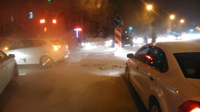 Авария случилась около 7 часов утра Авария случилась около 7 часов утра