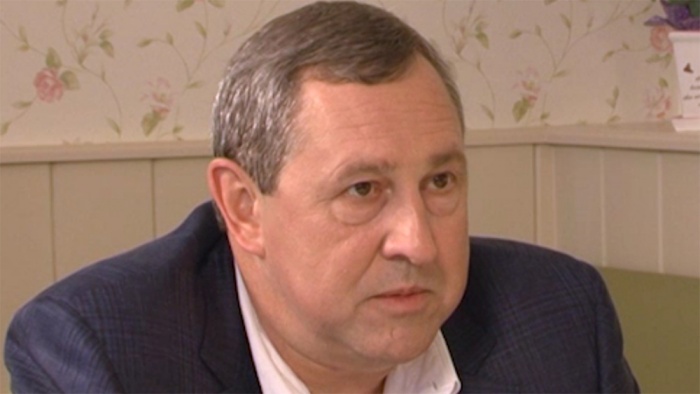 Депутата от «Справедливой России» обвиняют в получении отката за покровительство дорожной компании Депутата от «Справедливой России» обвиняют в получении отката за покровительство дорожной компании