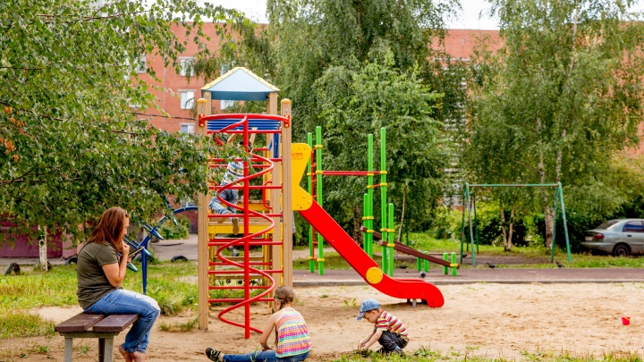 Ярославские чиновники сравнили плату за детские площадки с пирожками