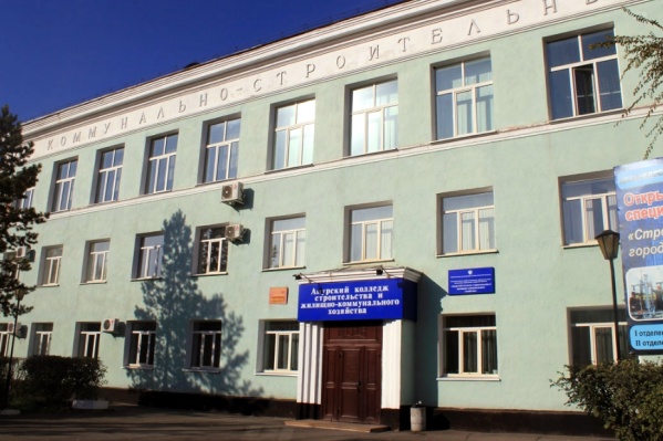 Во время стрельбы в колледже погиб один человек, позже нападавший покончил с собой Во время стрельбы в колледже погиб один человек, позже нападавший покончил с собой