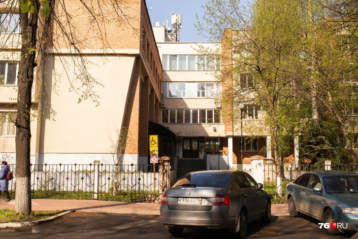 Помещения под стационар двух отделений детской больницы нашли в корпусах на улице Терешковой