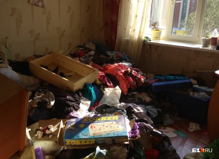В таком состоянии оказалась квартира, после того как в ней устроили наркопритон В таком состоянии оказалась квартира, после того как в ней устроили наркопритон