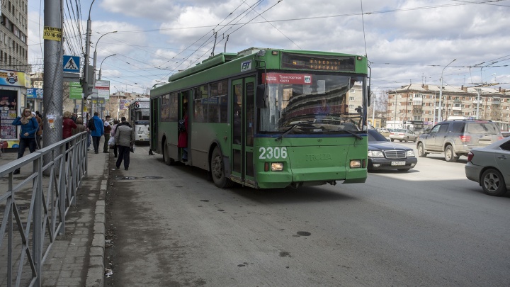 Власти возобновили работу популярного троллейбуса после месяца перерыва