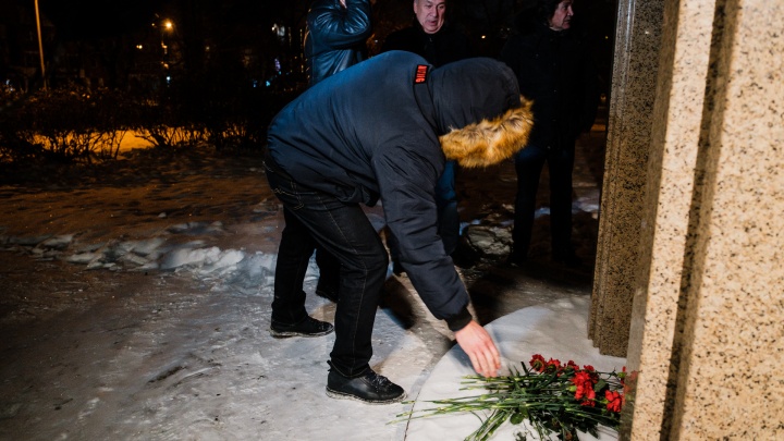 В Перми ночью почтили память погибших в «Хромой лошади»