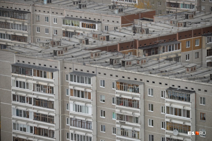 Панельки советского периода — дома, в которых зимой холодно, а летом жарко