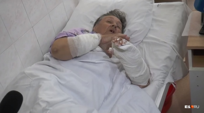 «Пока жива, хочу отблагодарить», — сказала бабушка. Она ищет человека, который отогнал от нее разъяренную собаку «Пока жива, хочу отблагодарить», — сказала бабушка. Она ищет человека, который отогнал от нее разъяренную собаку