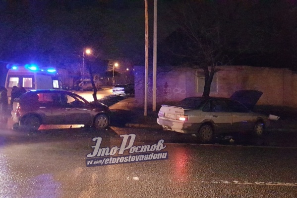 Водитель одного из автомобилей получил травмы Водитель одного из автомобилей получил травмы