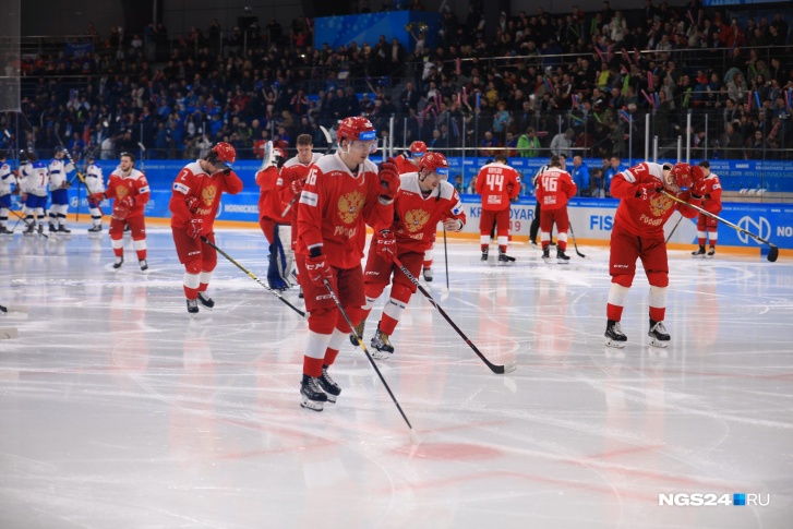 Сборная России выиграла у словаков финал по хоккею с шайбой