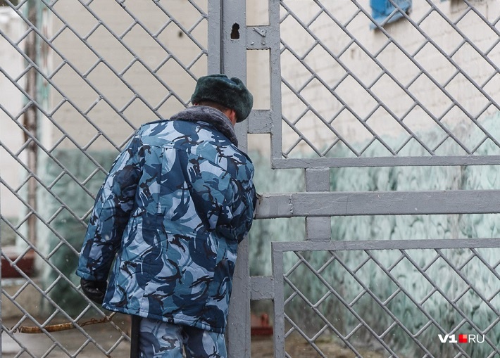 В Волгоградской области наказали молодого извращенца за надругательство над первоклашкой