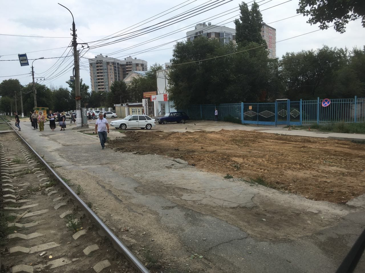 Фотофакт: в Волгограде появилась и вдруг исчезла новая остановка на Ангарском
