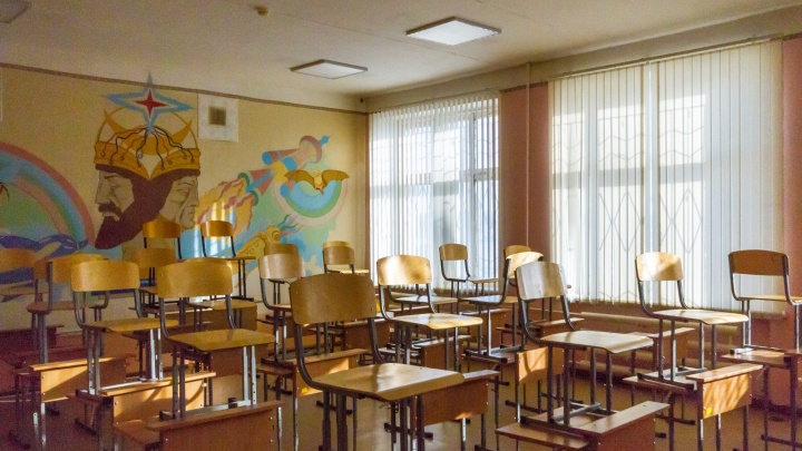 Сверхурочно: школам Челябинской области объявили о повышении нагрузки на детей