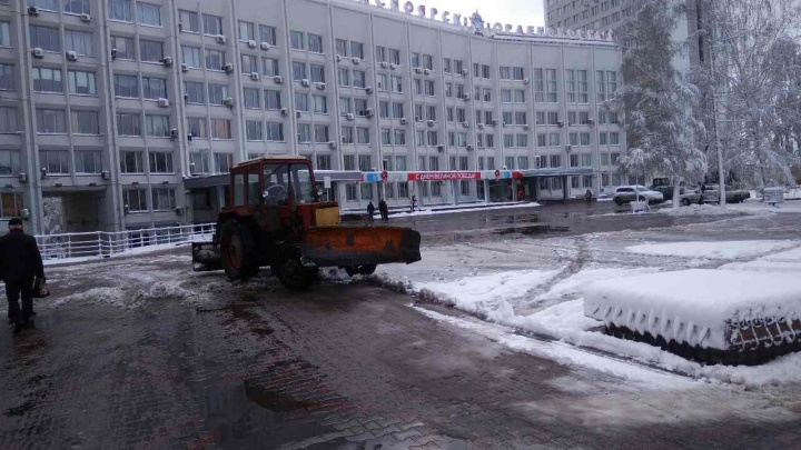 «Мы были готовы»: чиновники отчитались об утренней уборке Красноярска