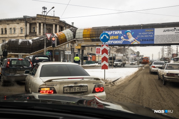 На кольцах легко попасть в ловушку автоподставщиков На кольцах легко попасть в ловушку автоподставщиков