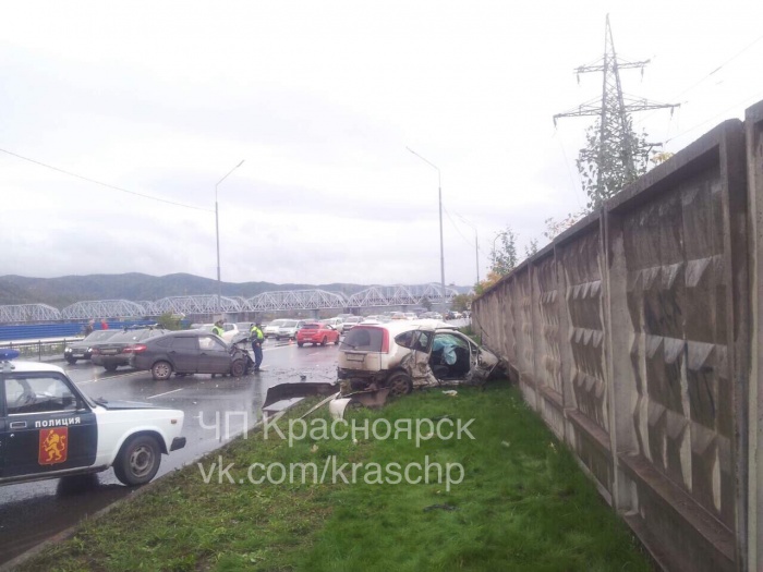 Водителей увезли в больницу Водителей увезли в больницу