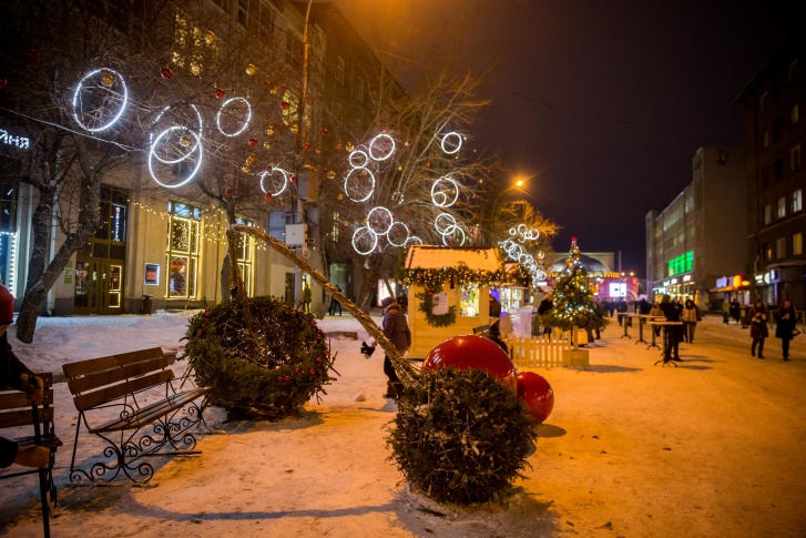 В прошлом году улица Ленина была пешеходной в летние выходные дни и в течение новогодних каникул