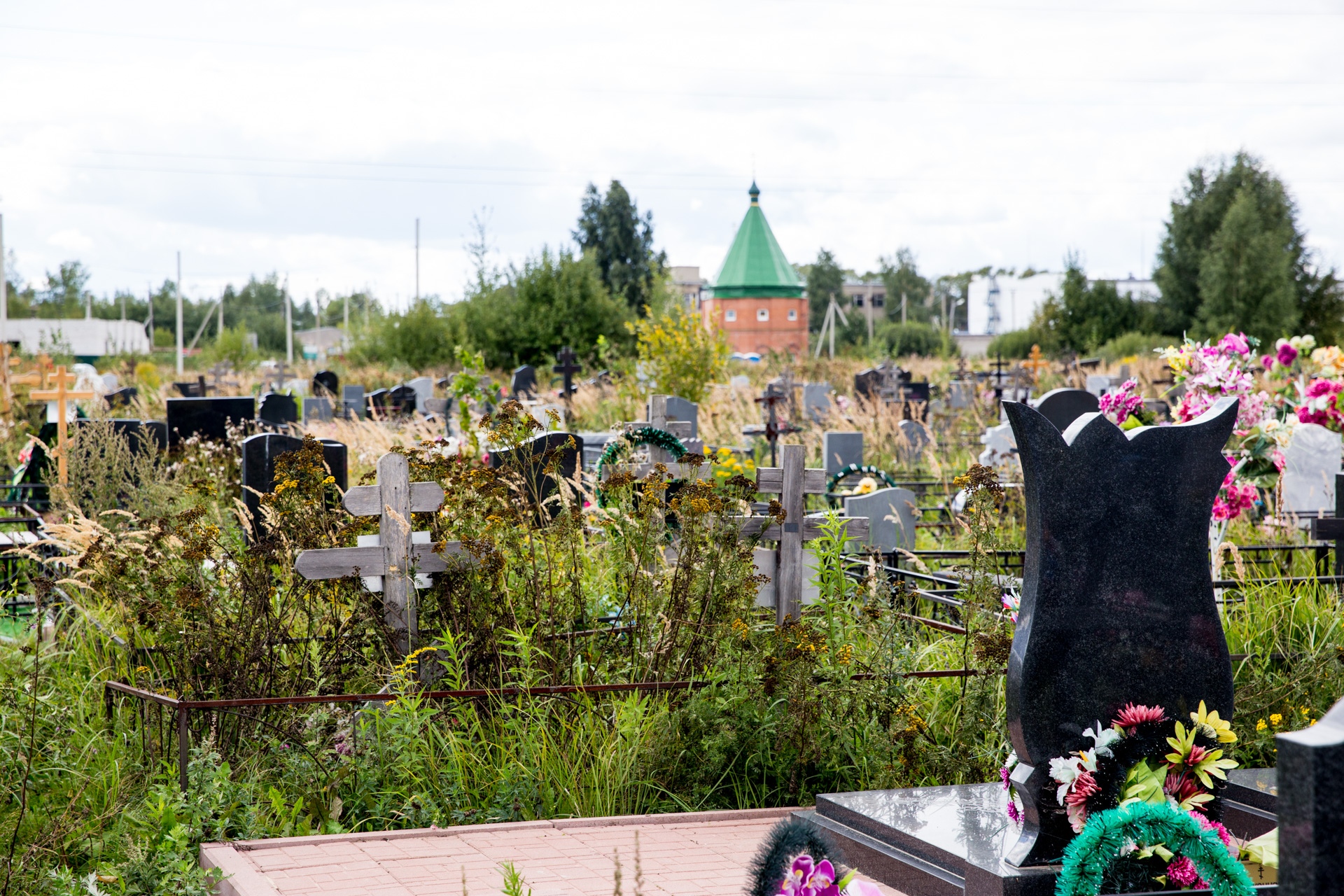 В Ярославле увеличат площадь Осташинского кладбища: на сколько гектаров