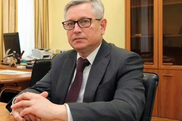 Игорь Селезнёв, сравнивший отделение больницы с богадельней, а пациентов с симулянтами, «прославился» на всю Россию Игорь Селезнёв, сравнивший отделение больницы с богадельней, а пациентов с симулянтами, «прославился» на всю Россию