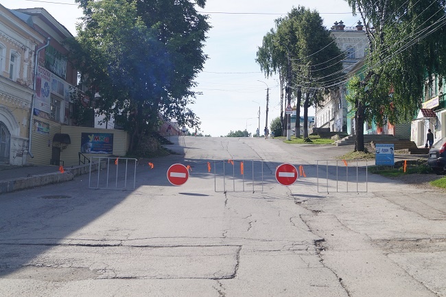 Улицы Кунгура перекрыли для съемок Улицы Кунгура перекрыли для съемок