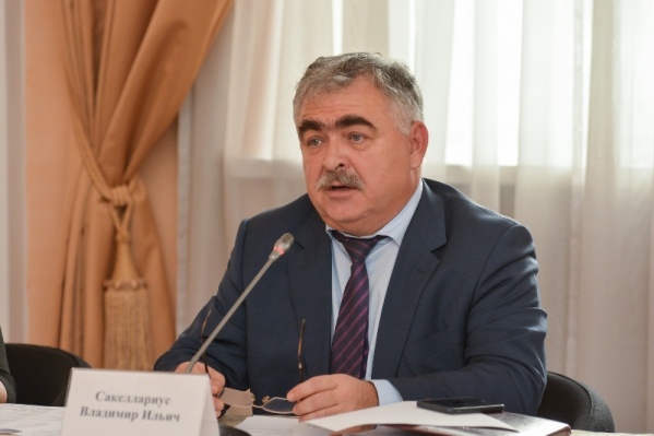 Замглавы Ростова по ЖКХ Владимир Сакеллариус попросил об отставке Замглавы Ростова по ЖКХ Владимир Сакеллариус попросил об отставке
