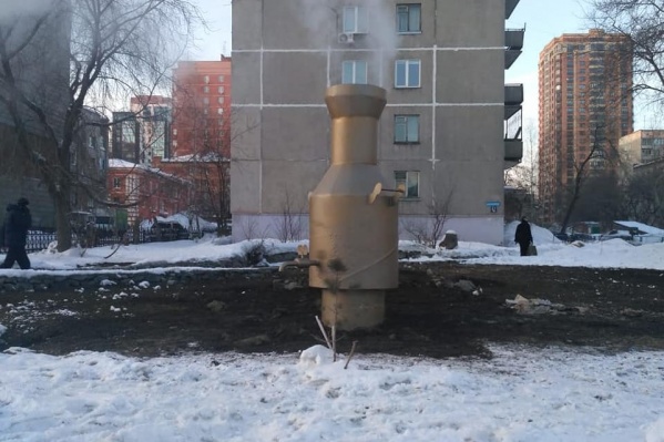 Внешне устройство выглядит как парящий самовар Внешне устройство выглядит как парящий самовар