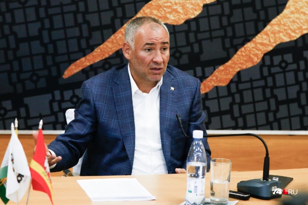 Гендиректор клуба Борис Видгоф так и не назвал конкретных цифр, но рассказал о механизме расчётов с игроками «Трактора» Гендиректор клуба Борис Видгоф так и не назвал конкретных цифр, но рассказал о механизме расчётов с игроками «Трактора»