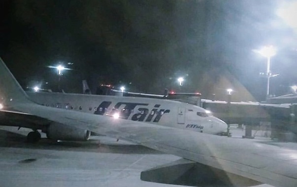 В Рощино из задымившегося самолета эвакуировали 46 человек