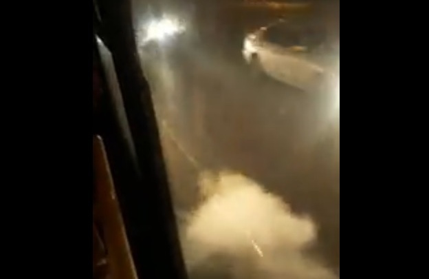 Автобус был похож на кальян: в Ярославле из наполненной маршрутки повалил густой дым